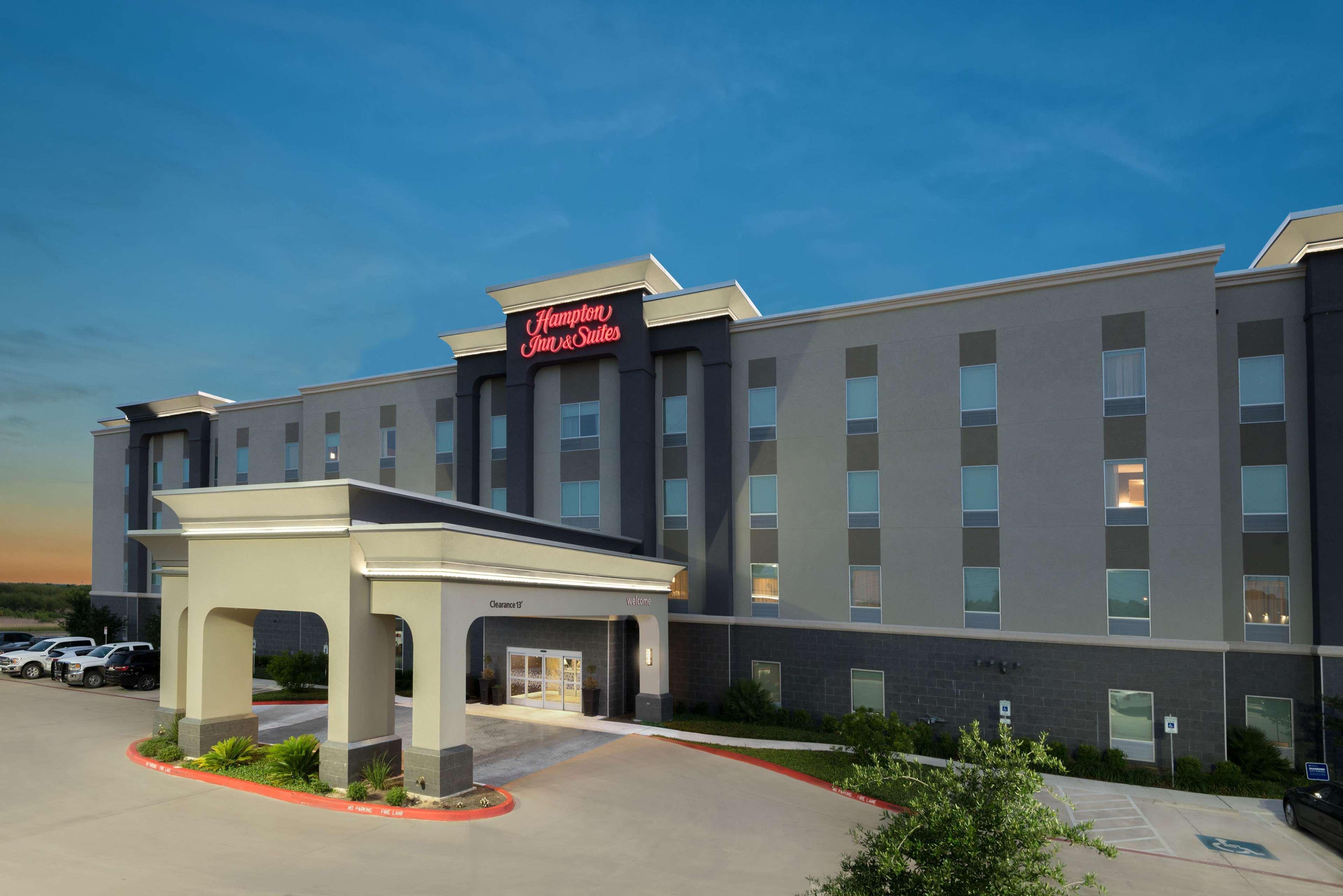 Hampton Inn & Suites San Antonio Brooks City Base, Tx Exterior foto