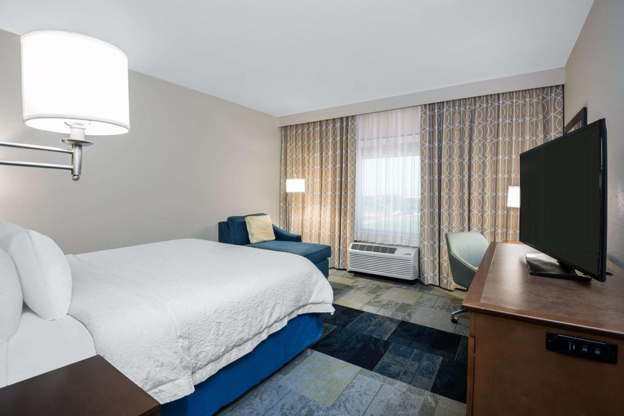 Hampton Inn & Suites San Antonio Brooks City Base, Tx Exterior foto